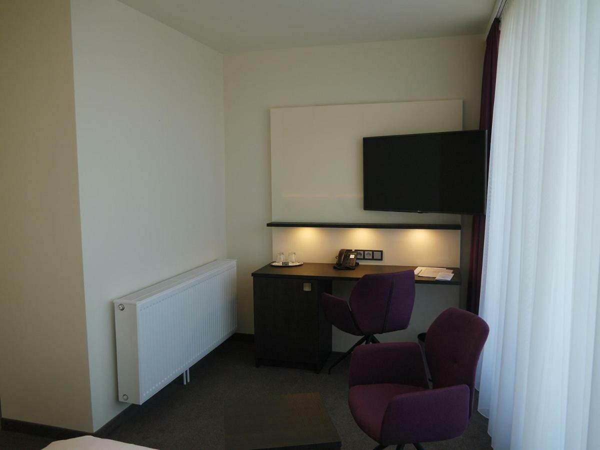Hotel Am Berg Esslingen Esslingen am Neckar Extérieur photo