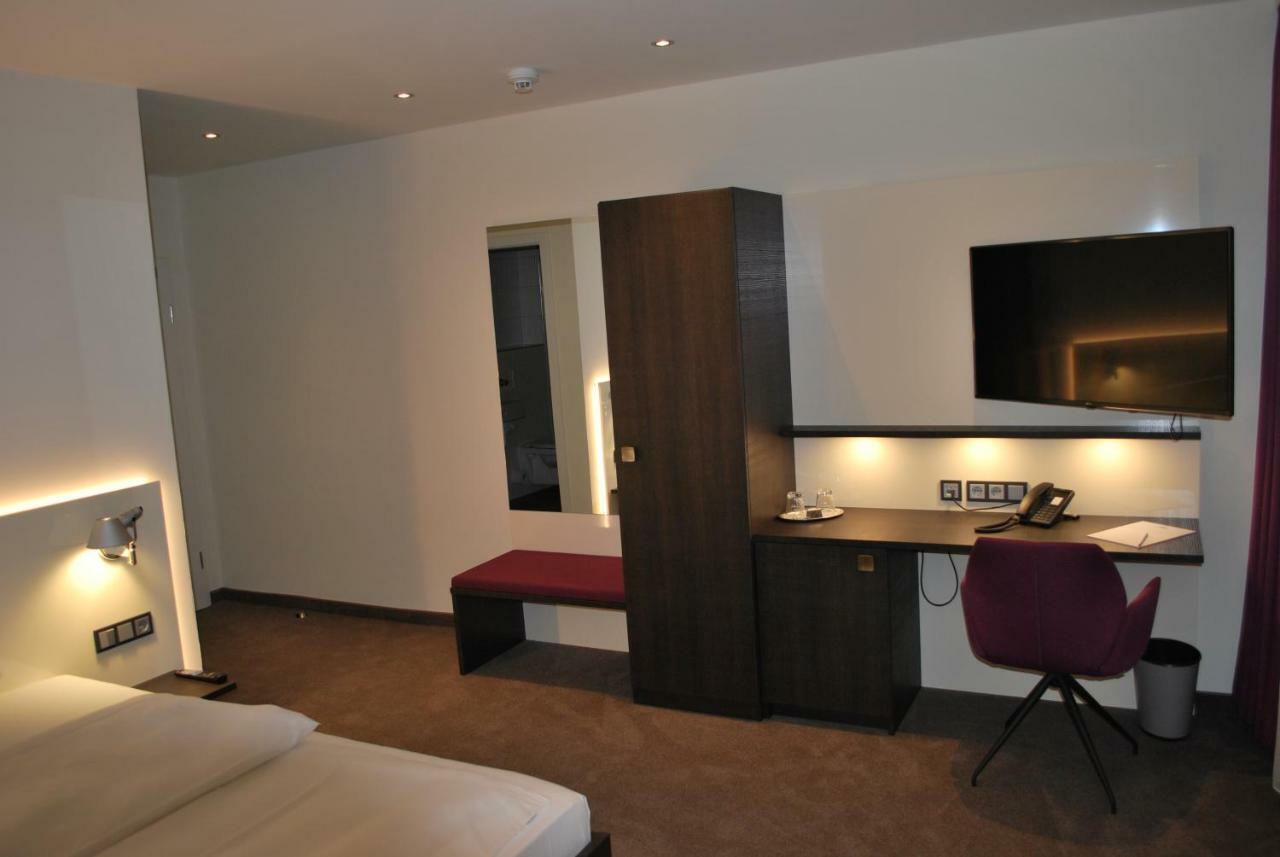 Hotel Am Berg Esslingen Esslingen am Neckar Extérieur photo